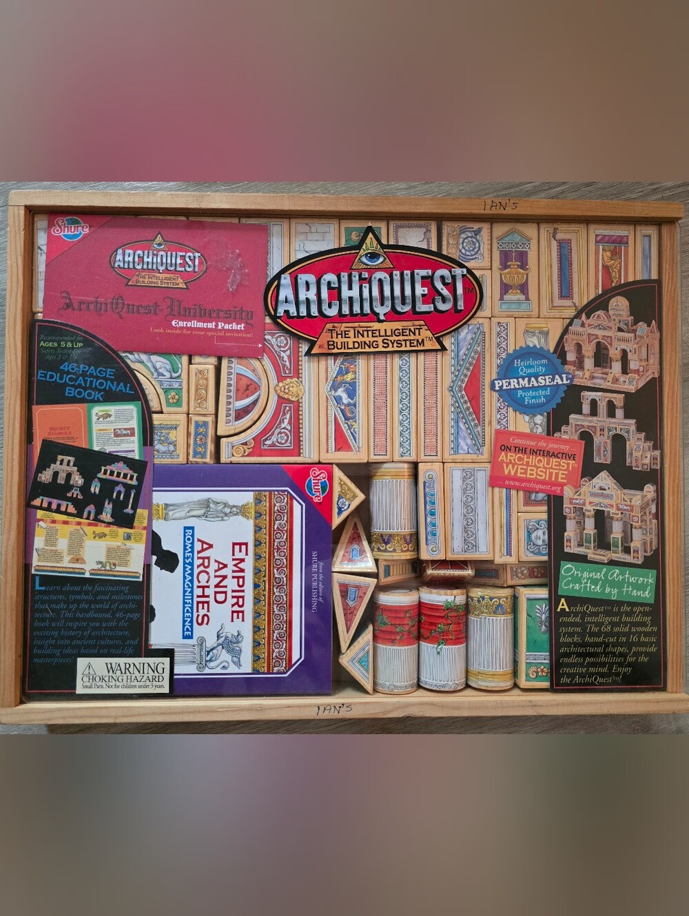 Empire and Arches Building Set - Multicolor